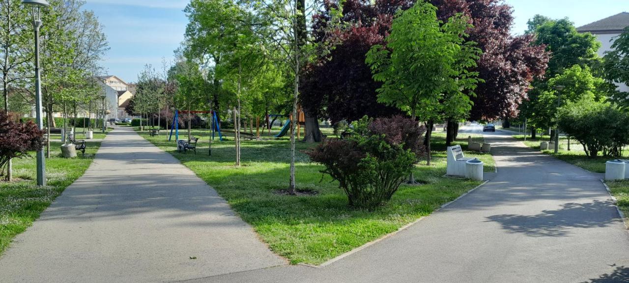 Apartman 222 Brčko Esterno foto